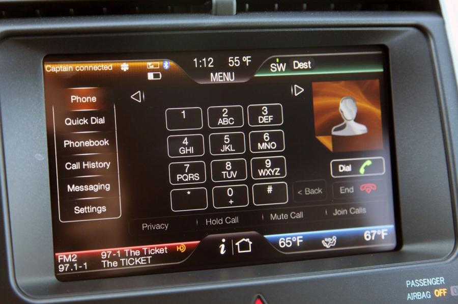  Ford Edge EcoBoost 2012 года  (фото 18 из 49)